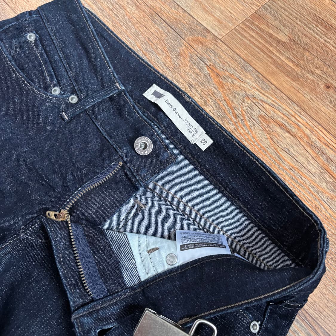 슬림 26 스키니진 리바이스 모던라이즈 진청 스판 데님 실루엣 상품이미지4