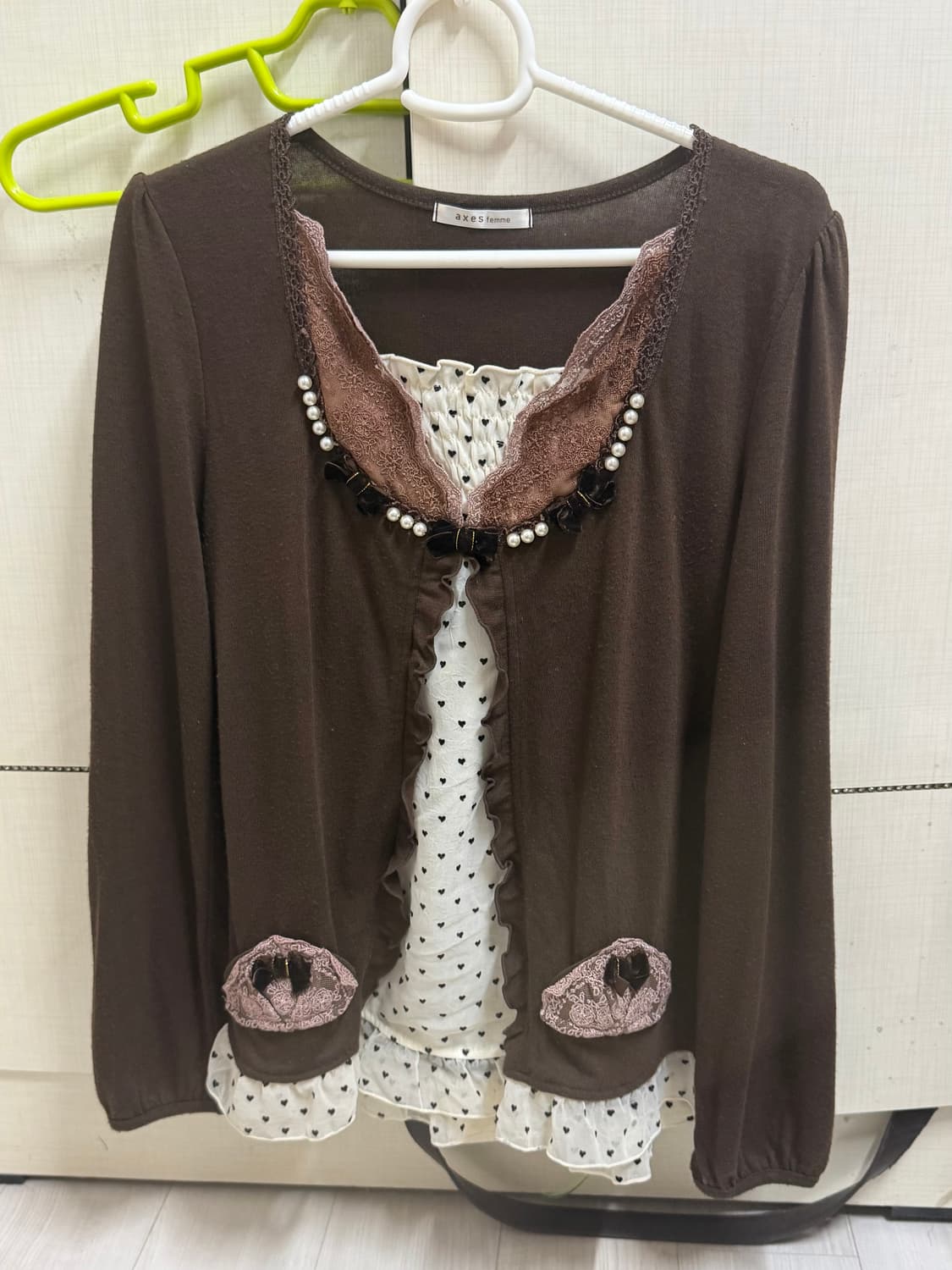 엑시즈팜 대대장 초코 리본 진주 땡땡이 슬리브 탑 라떼갸루 히메카지 상품이미지1