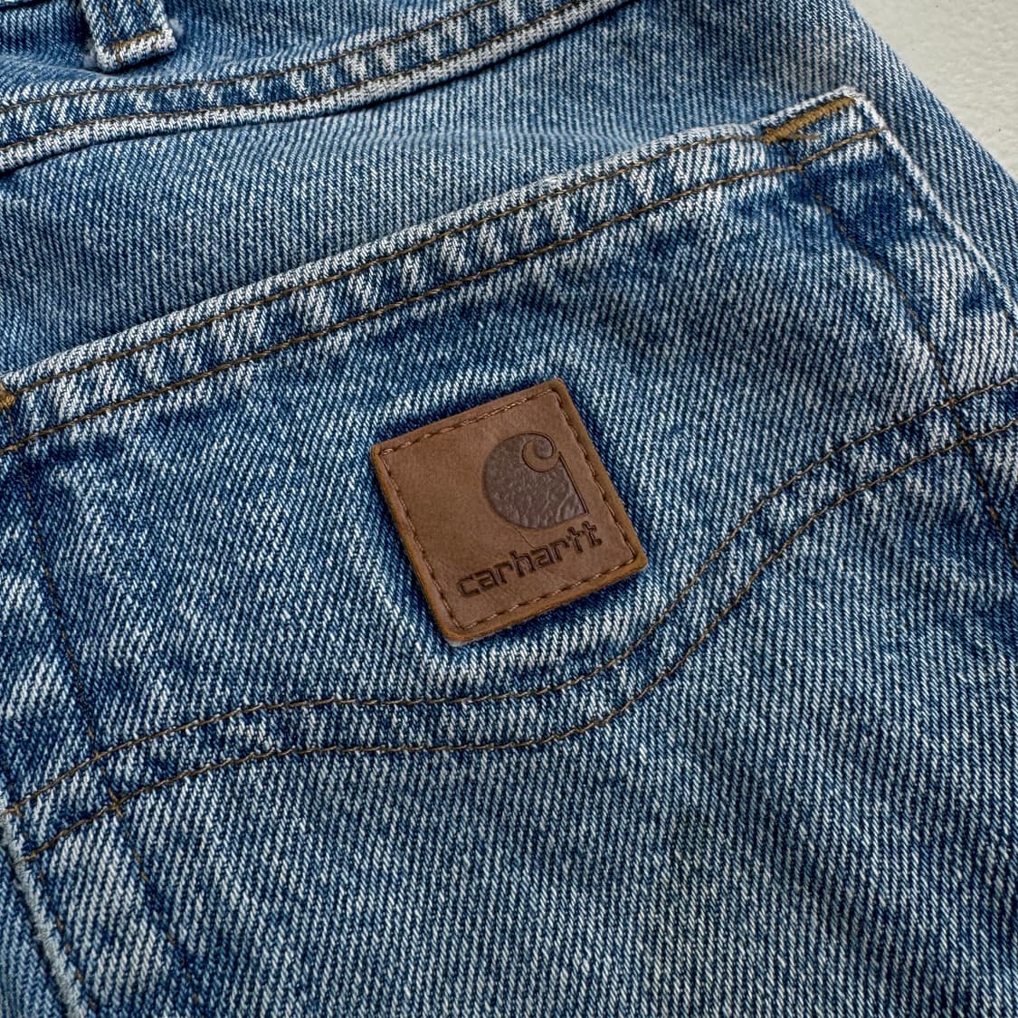 칼하트 OG 가죽패치 워크 데님팬츠 상품이미지7