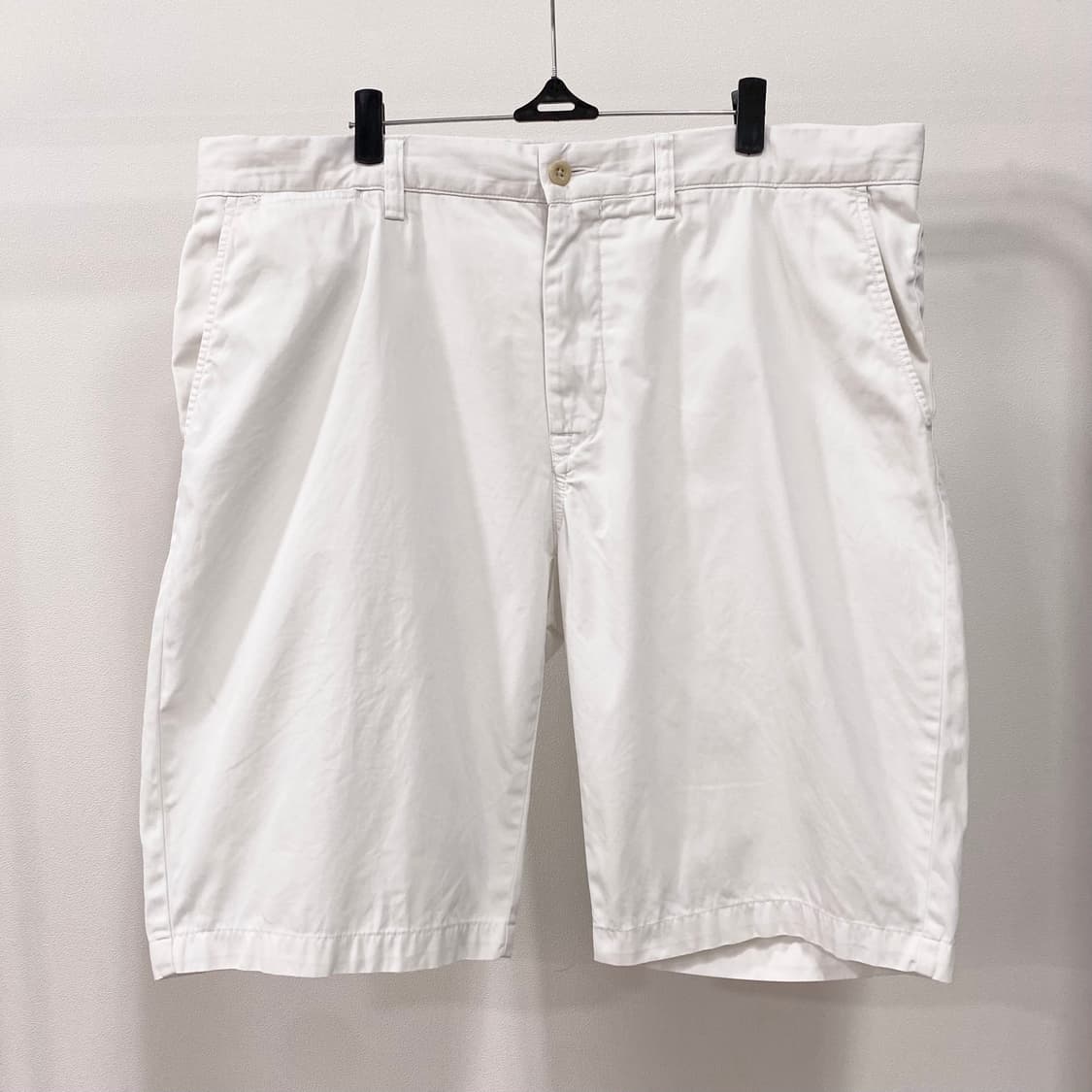 폴로 랄프로렌 포니 자수 화이트 치노 반바지 상품이미지2