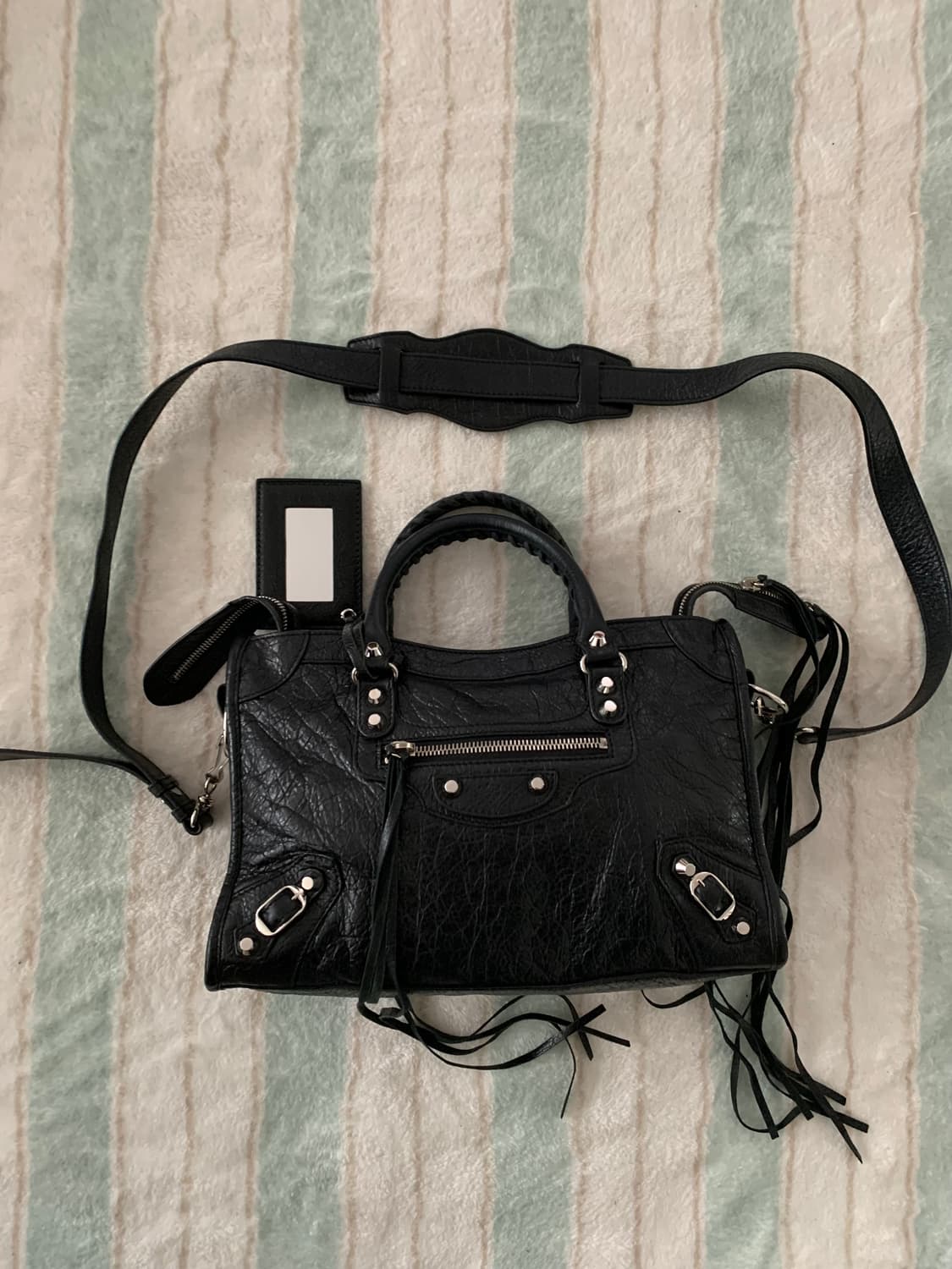 발렌시아가 시티백 모터백 스몰 블랙 정품 상품이미지2