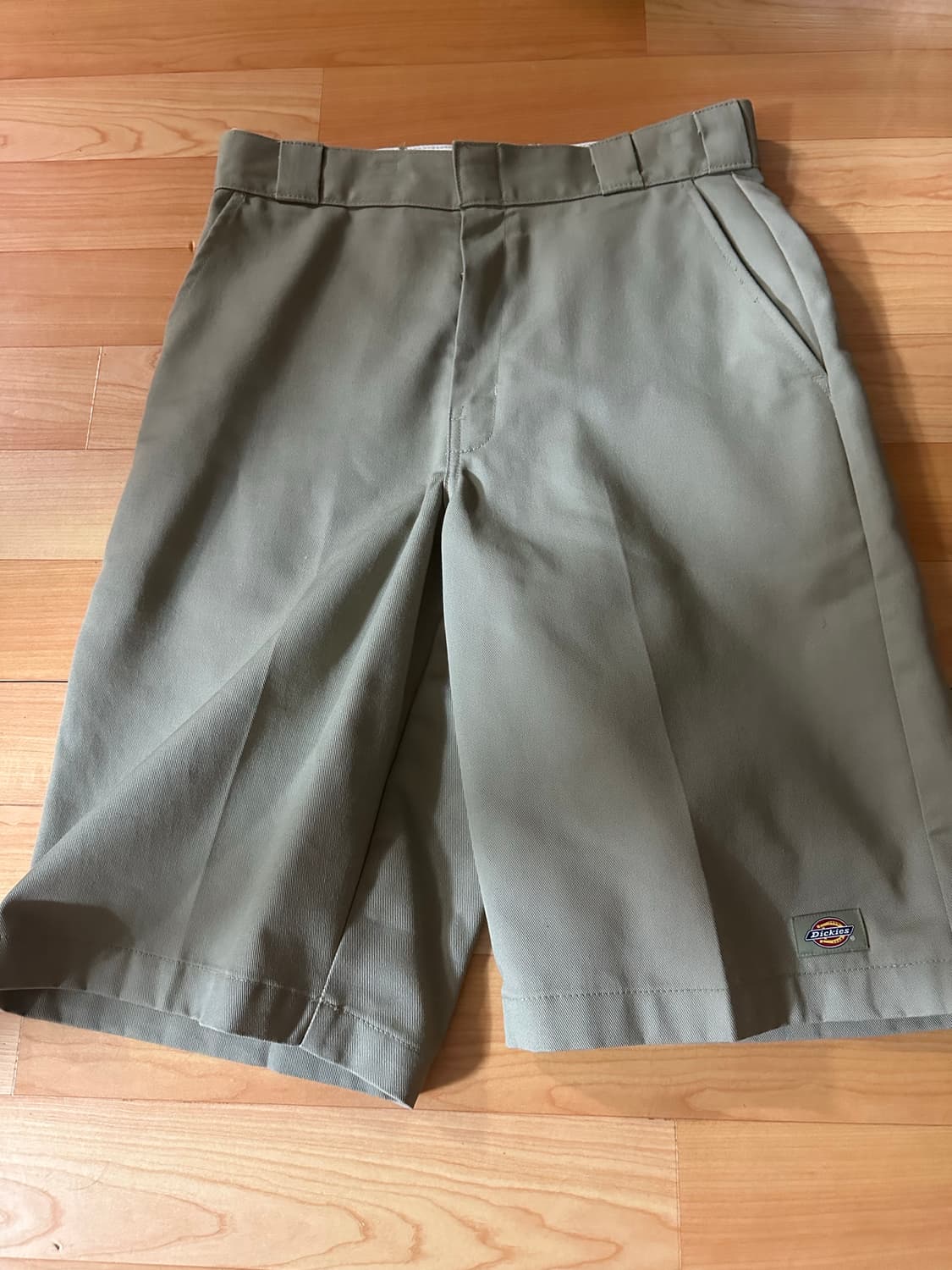 디키즈 루즈핏 워크쇼츠 상품이미지1