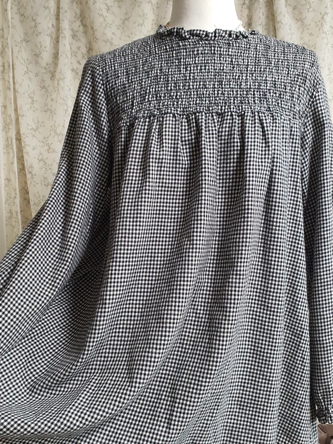 [일본빈티지] 깅엄체크 스모크 블라우스 긴팔 상품이미지2