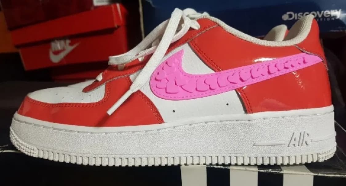 나이키 에어포스1 발렌타인 LV8 24 상품이미지1