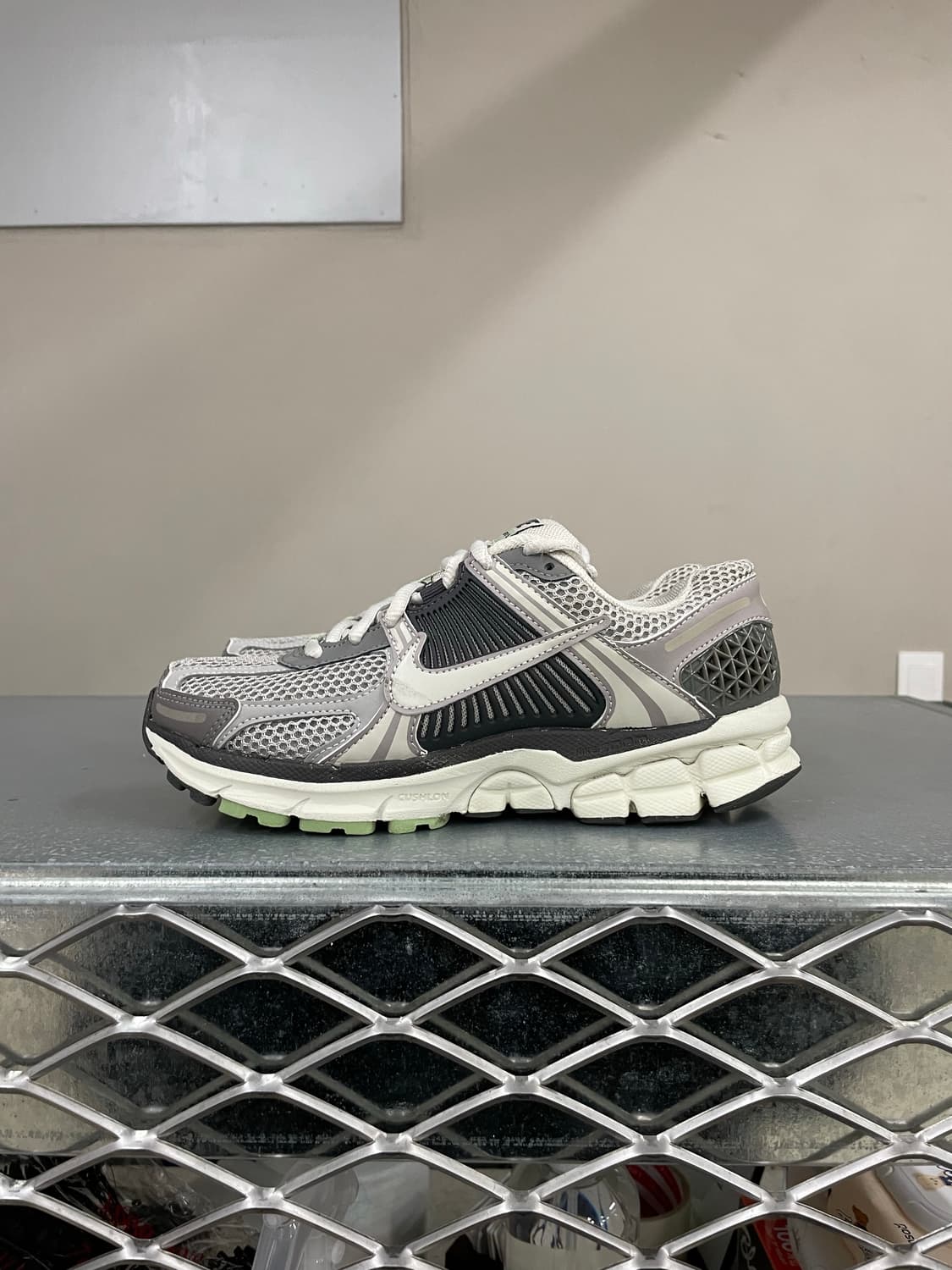 나이키 줌 보메로 5 230 상품이미지1