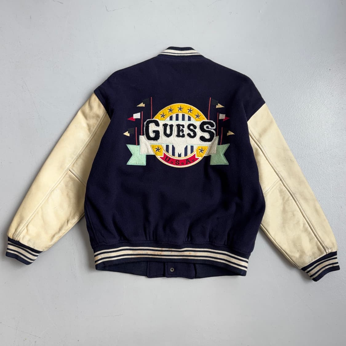 게스 90s 소가죽 암레더 올드스쿨 빅로고 바시티 자켓 상품이미지3