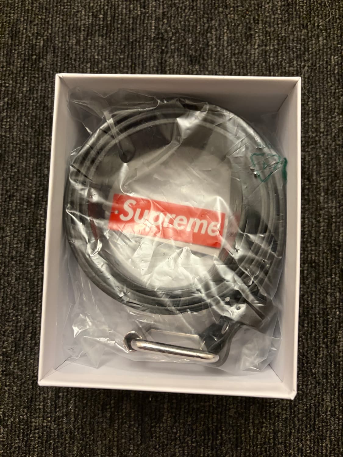 슈프림 레더 리핏벨트 블랙 M사이즈 상품이미지3