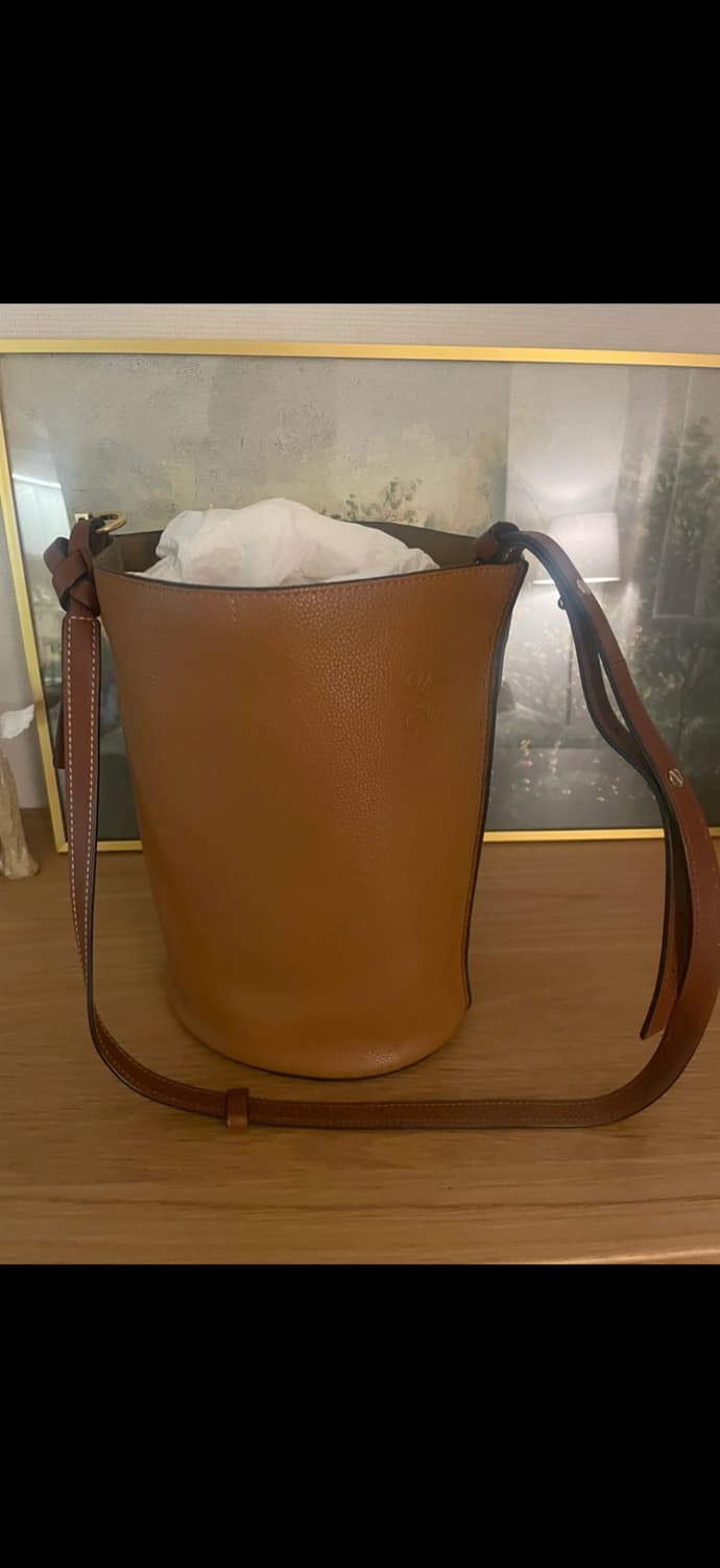 로에베 버킷백 카멜 상품이미지9