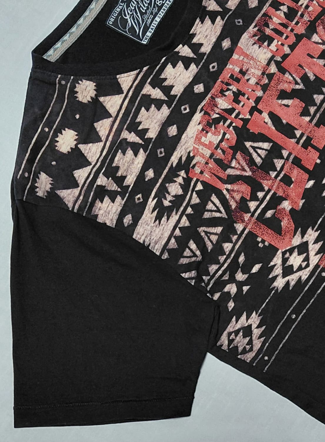 [LL] Jeaning Wild 웨스턴 컬리지 에스닉 프린팅 티셔츠 상품이미지2