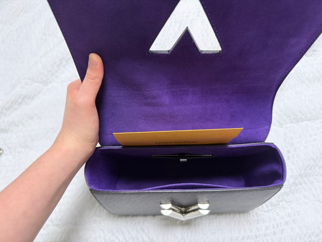 루이비통트위스트MM 한정판 패치 상품이미지9