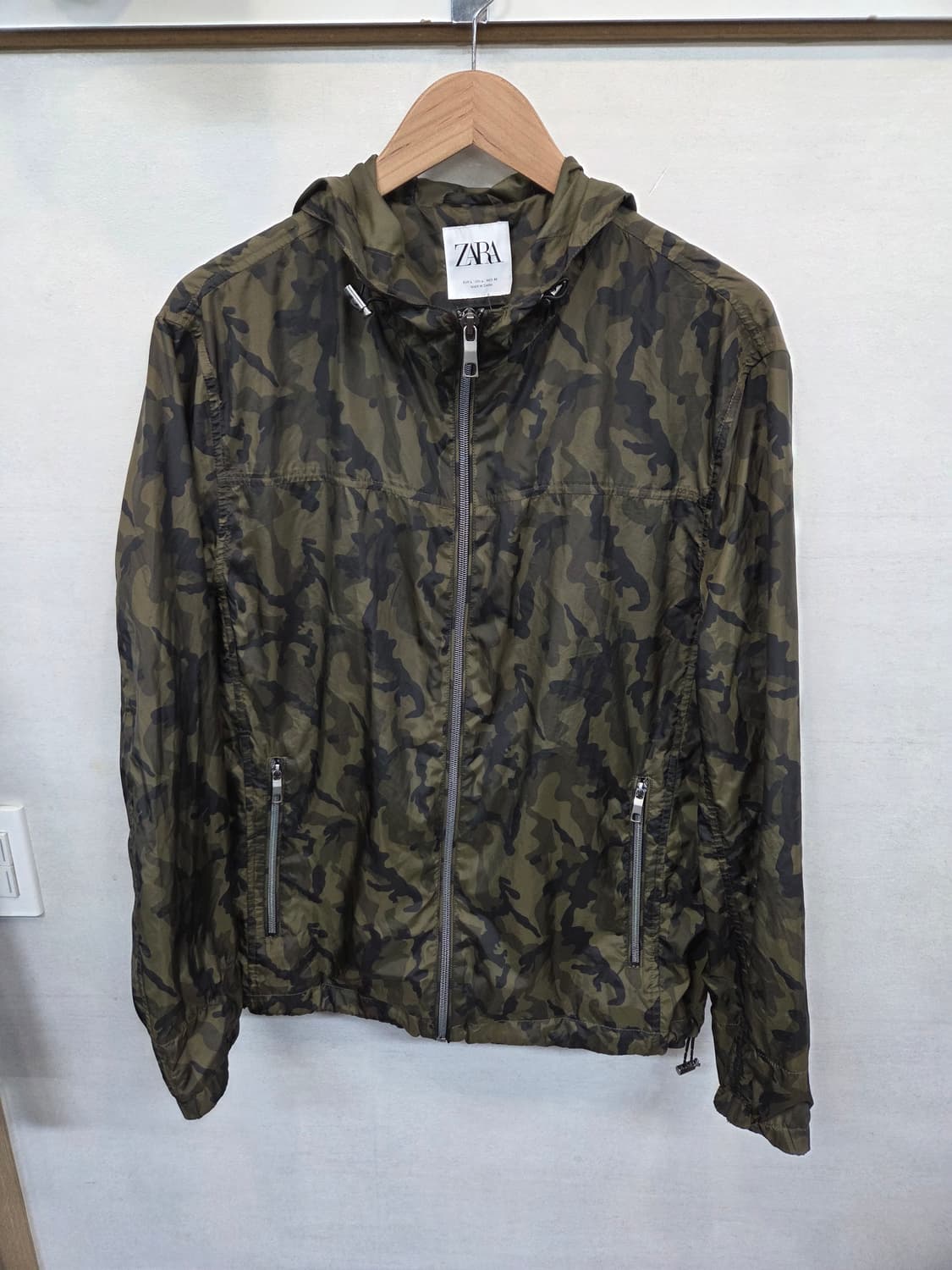 자라 경량 카모 바람막이 후드자켓 L 상품이미지1