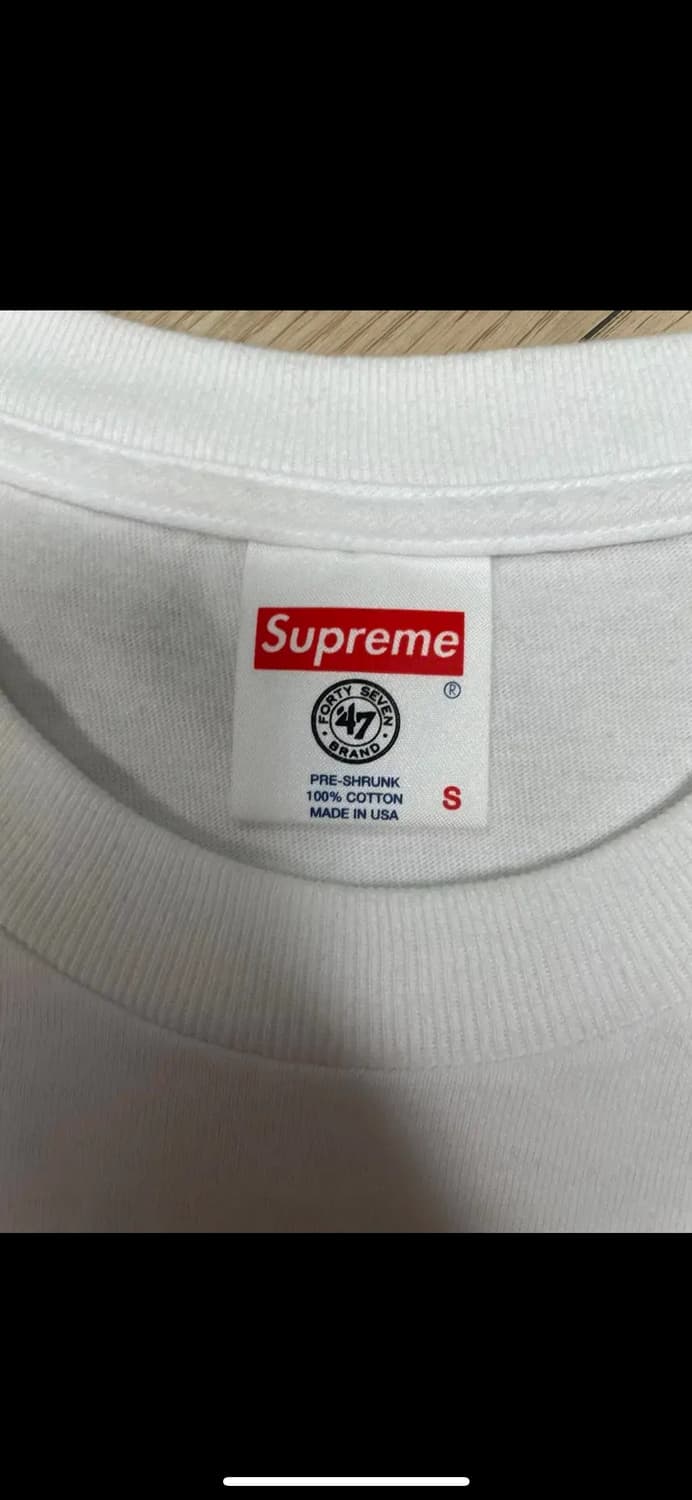 슈프림 뉴욕양키즈 박스로고 티셔츠 상품이미지3