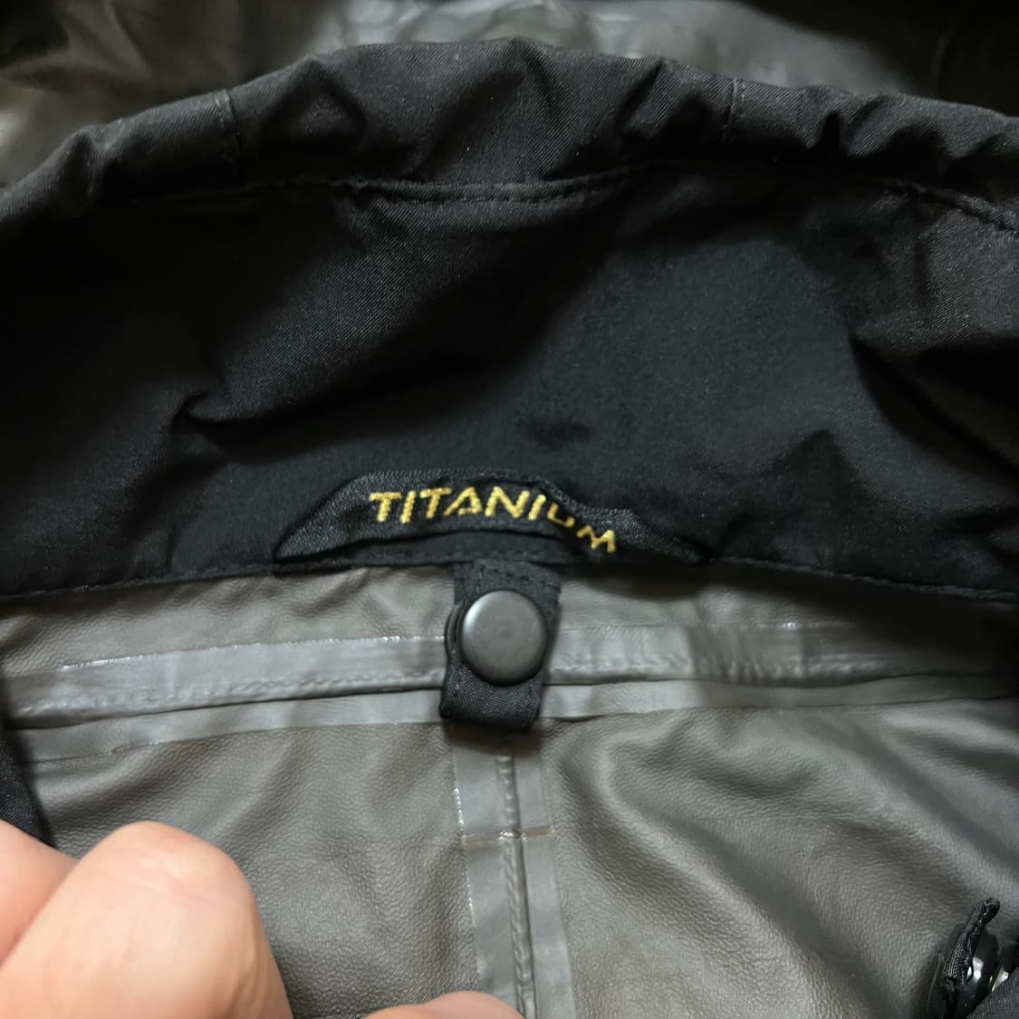 컬럼비아 고어텍스 티타늄 바람막이 자켓 L/100  상품이미지6