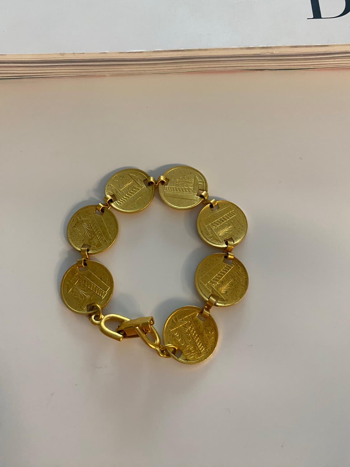 싱가폴 코인 팔찌 빈티지 골드 y2k 상품이미지3