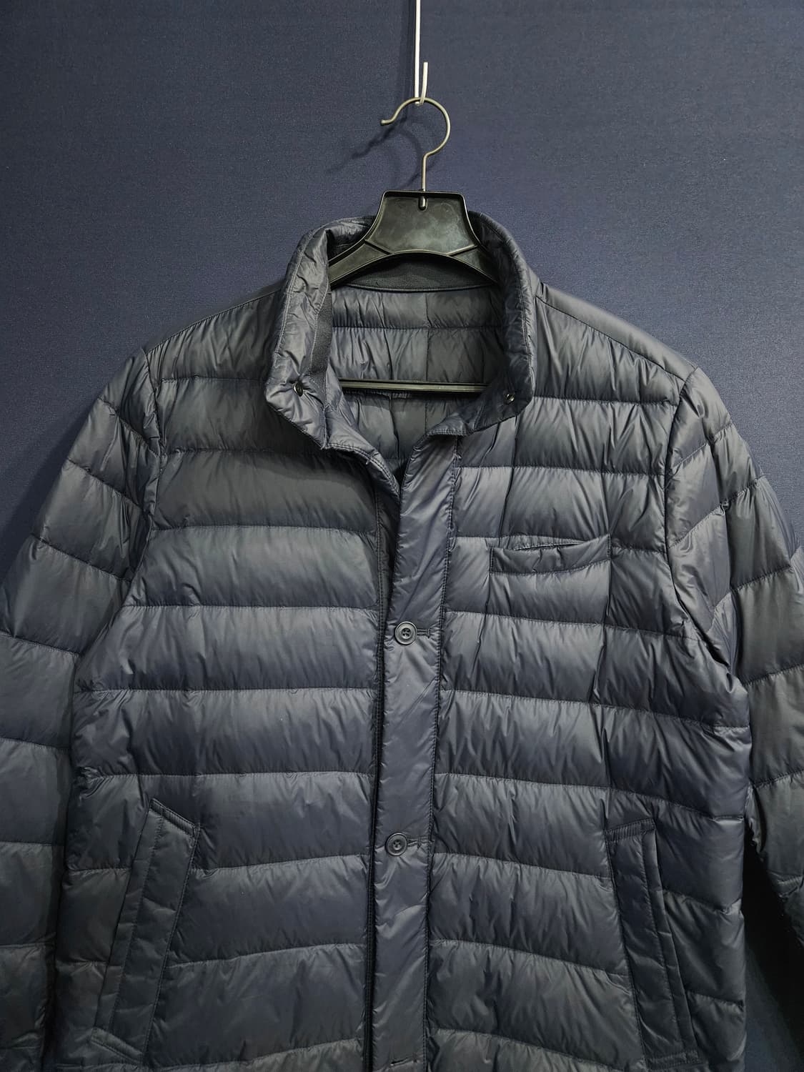 빈폴 네이비컬러 남성 105 구스다운 하프 경량패딩  상품이미지7