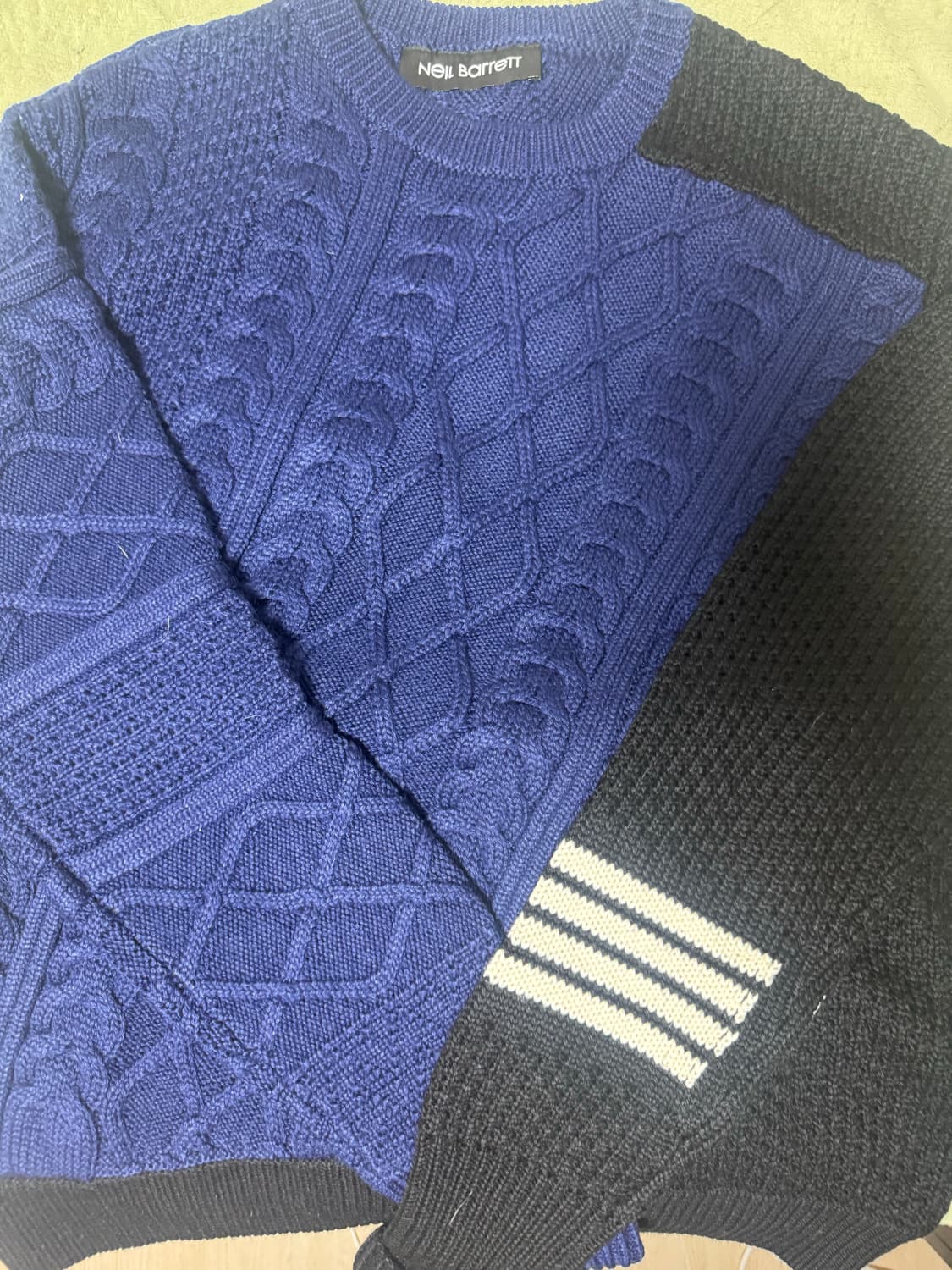 닐바렛  니트 새상품 상품이미지1