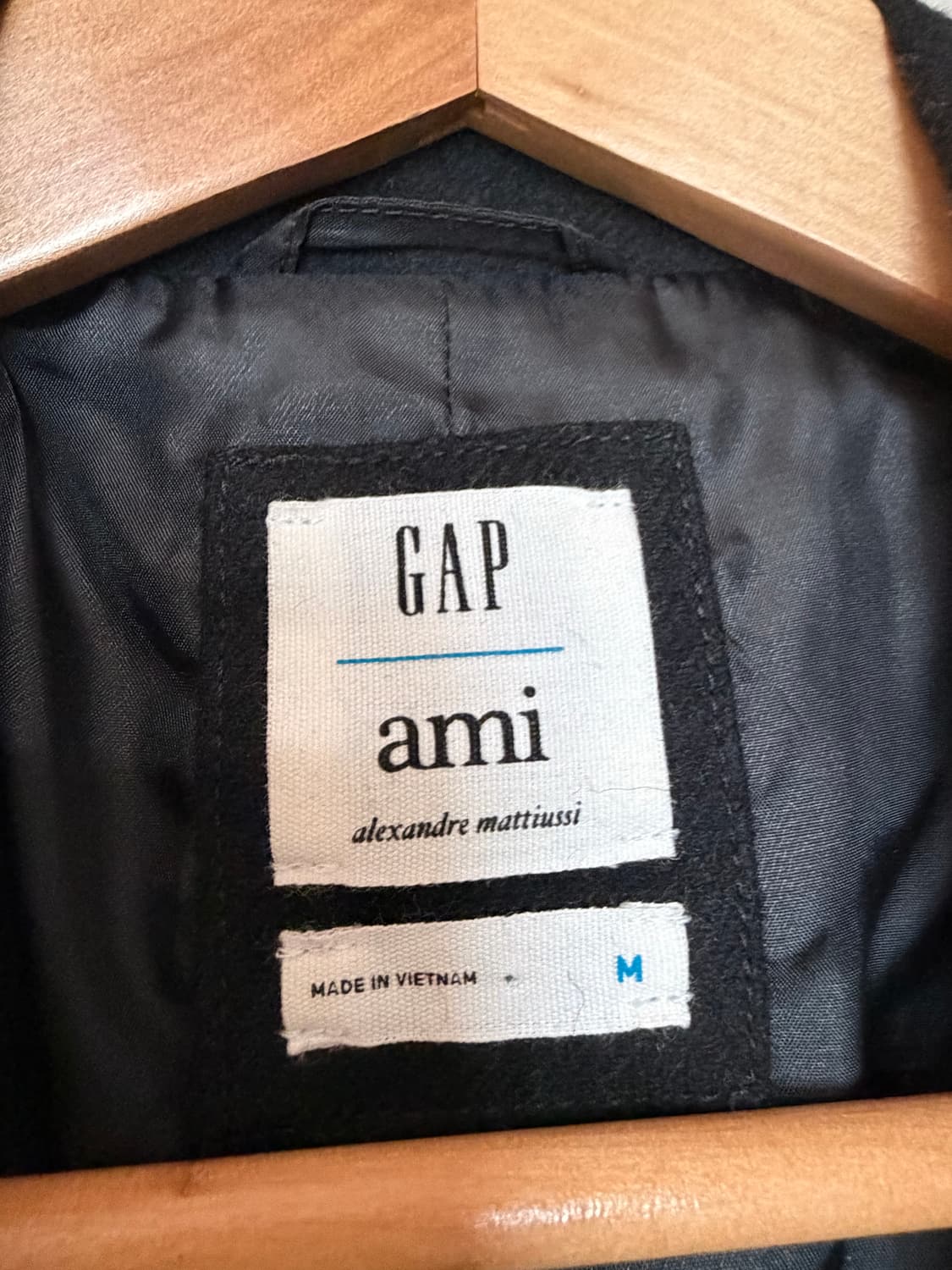 갭 아미 블랙 코트 (GAP X AMI) 상품이미지3