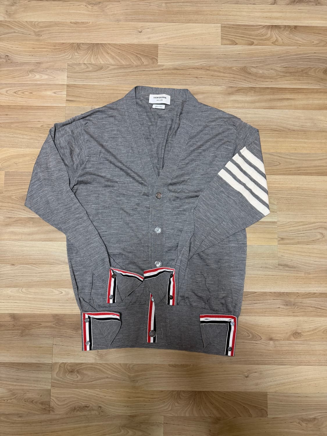 톰브라운 메리노울 가디건 그레이 5size 상품이미지1