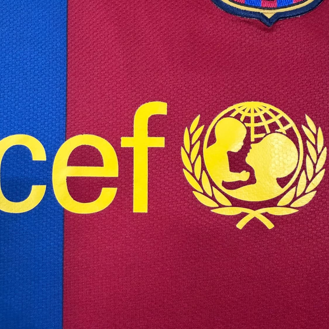 06-07 바르셀로나 홈 호나우지뉴 유니폼 상품이미지8