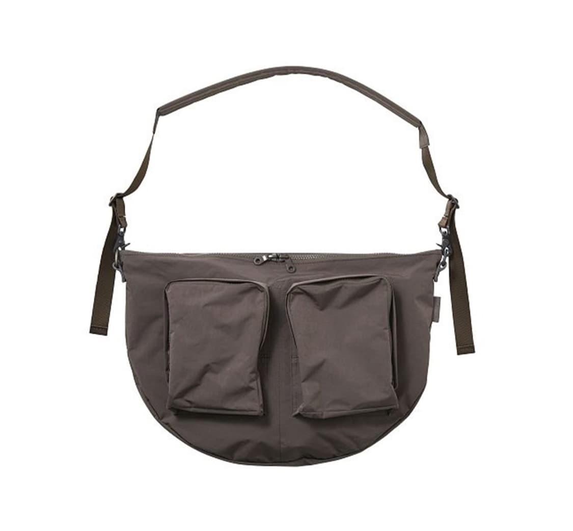 아미아칼바 바디백 그레이 상품이미지1