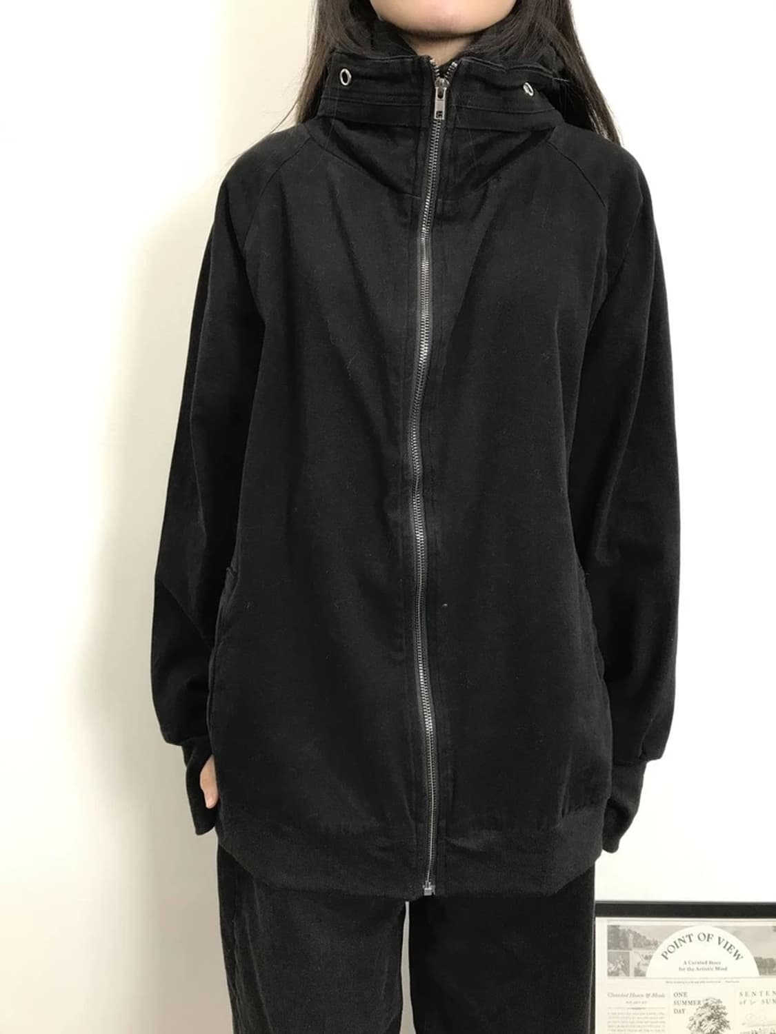 HUG.U Black Oversized Zip Hoodie 상품이미지2