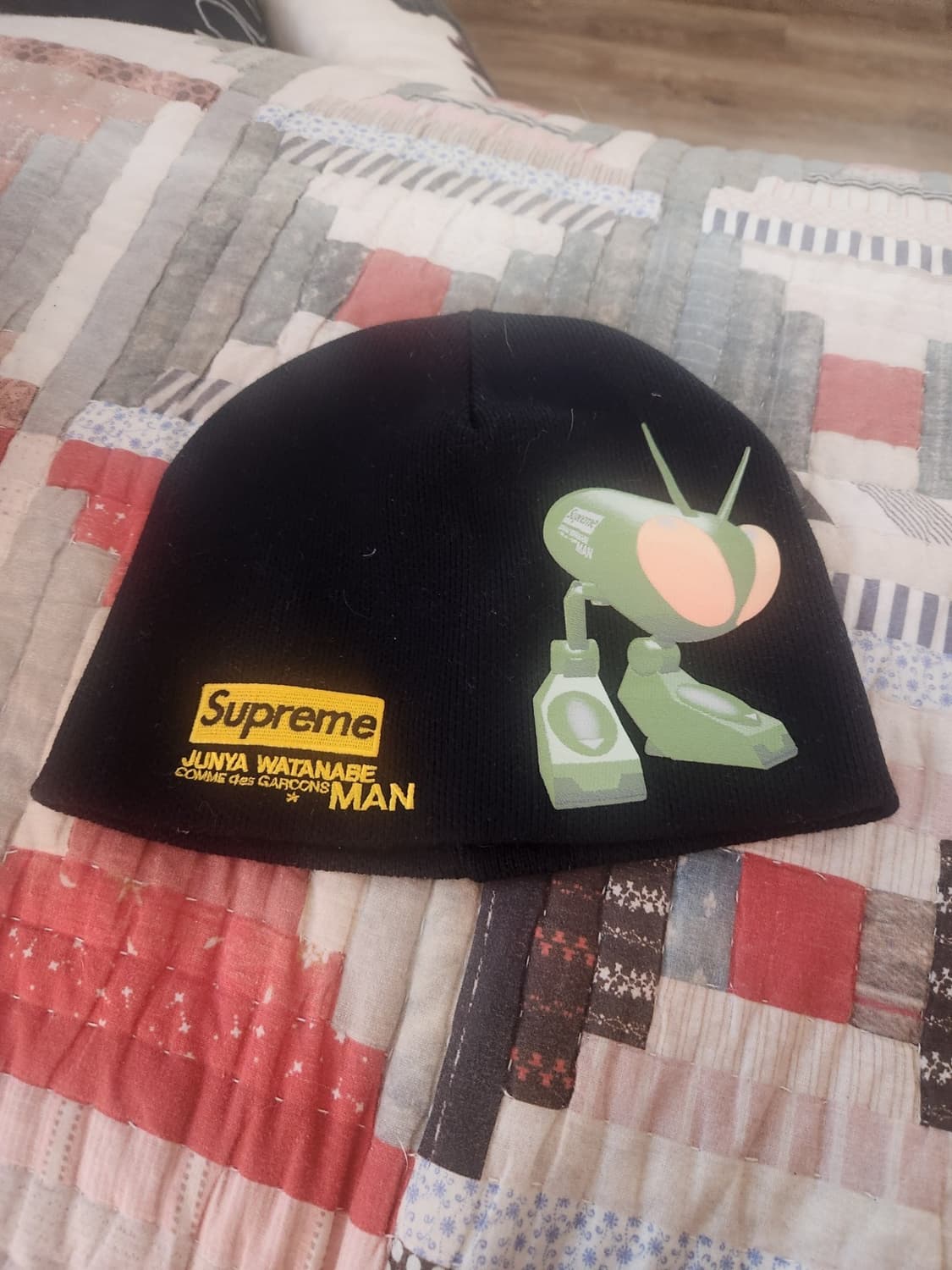 슈프림 × 준야 와타나베 맨 로봇 비니 상품이미지1