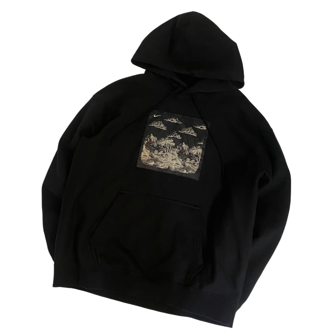 나이키 솔로 스우시 후드티 상품이미지1