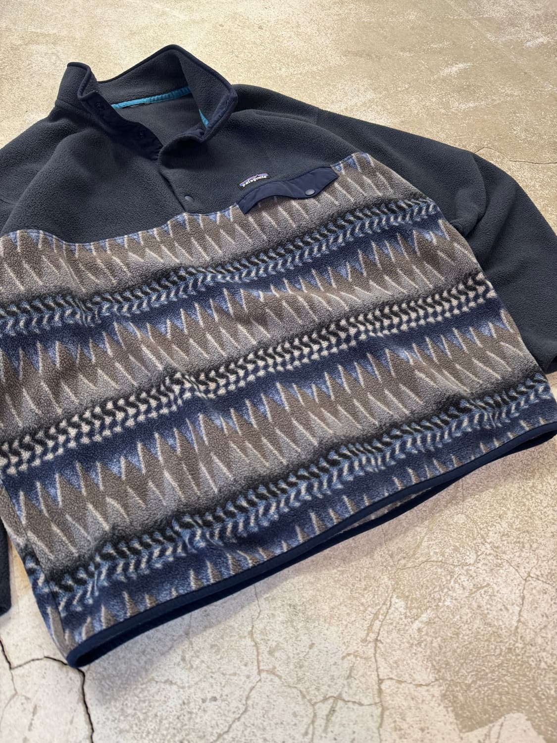 파타고니아 아즈텍 신칠라 풀오버 상품이미지4