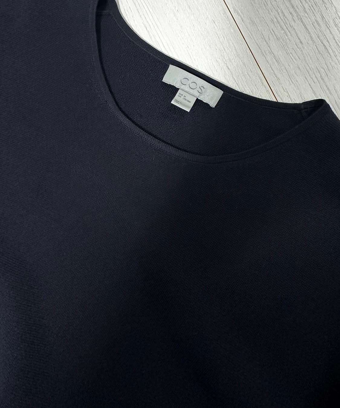 [COS 코스] 여성 네이비 울 니트 / M(38) 사이즈 상품이미지2