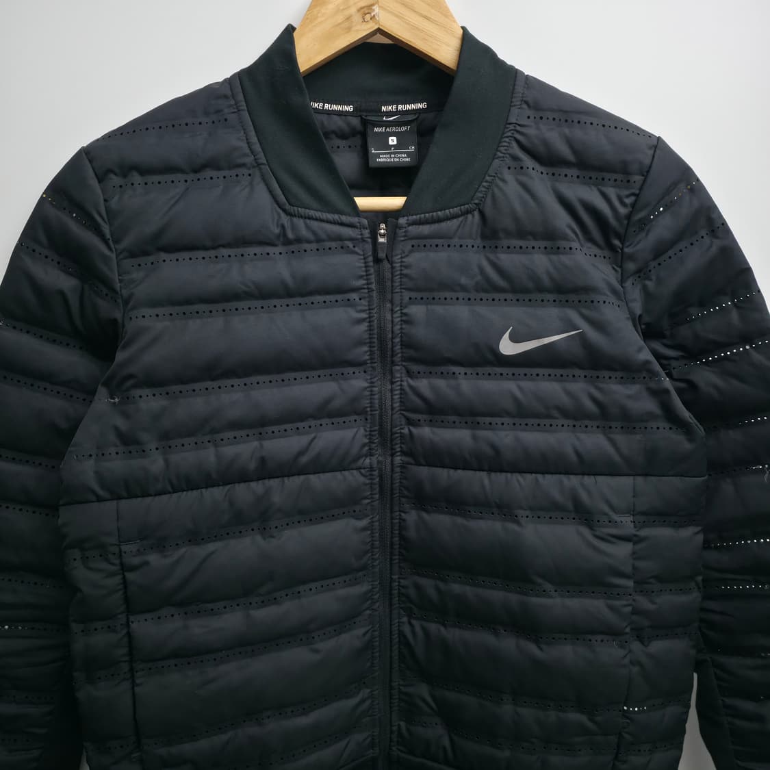 [S] 나이키 에어로로프트 러닝 경량 패딩 상품이미지2