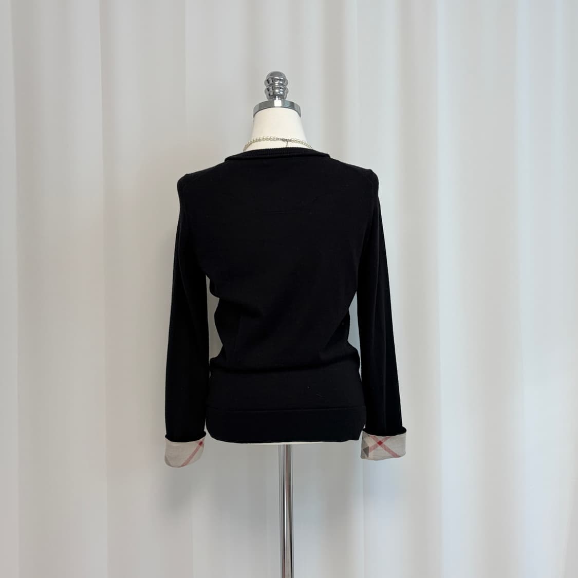 버버리 런던 울 가디건 블랙 상품이미지8