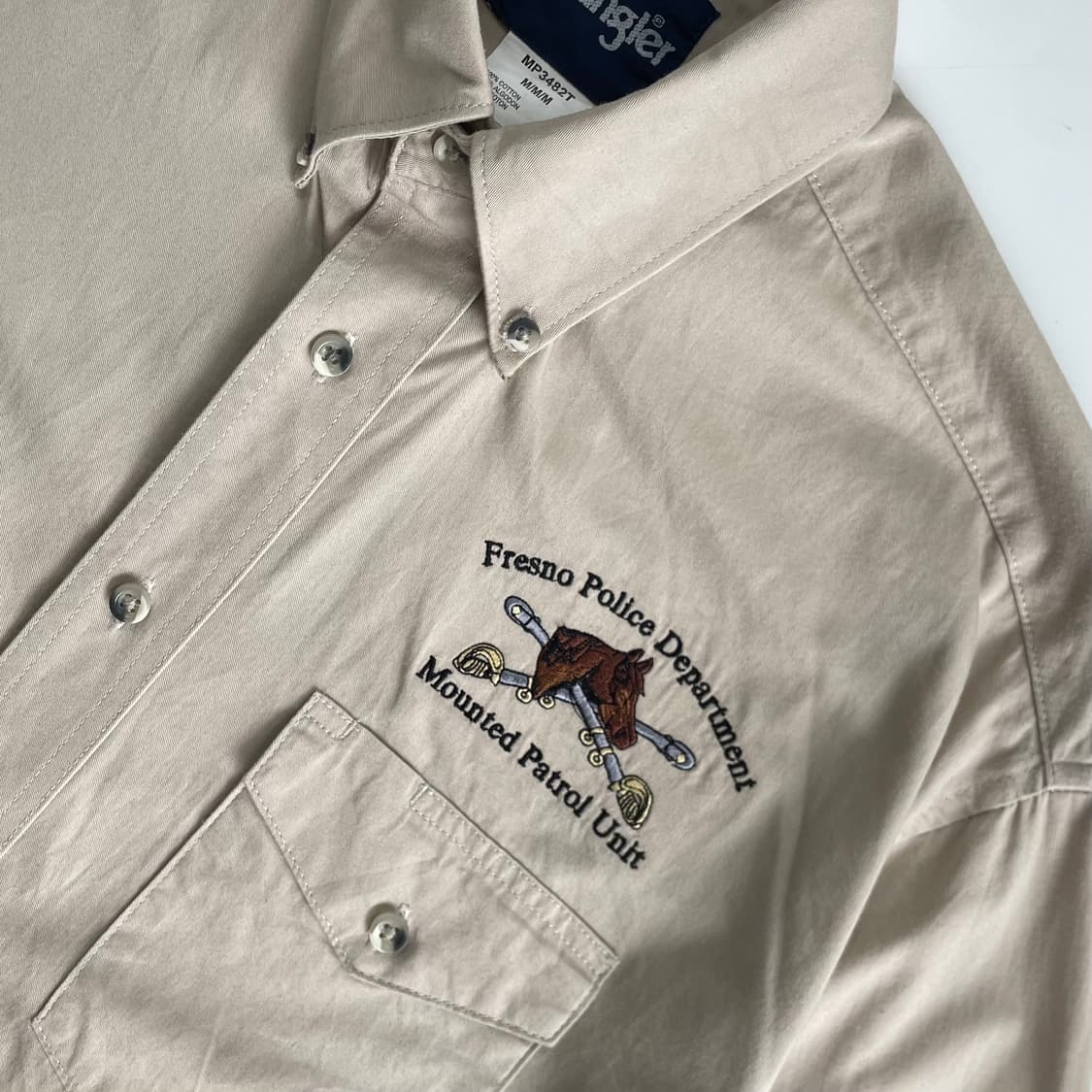 Wrangler  랭글러 자수 베이지 투포켓 워크셔츠 상품이미지3