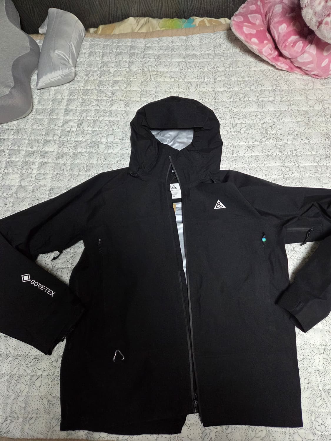 Acg 미저리릿지 바람막이 l 상품이미지1