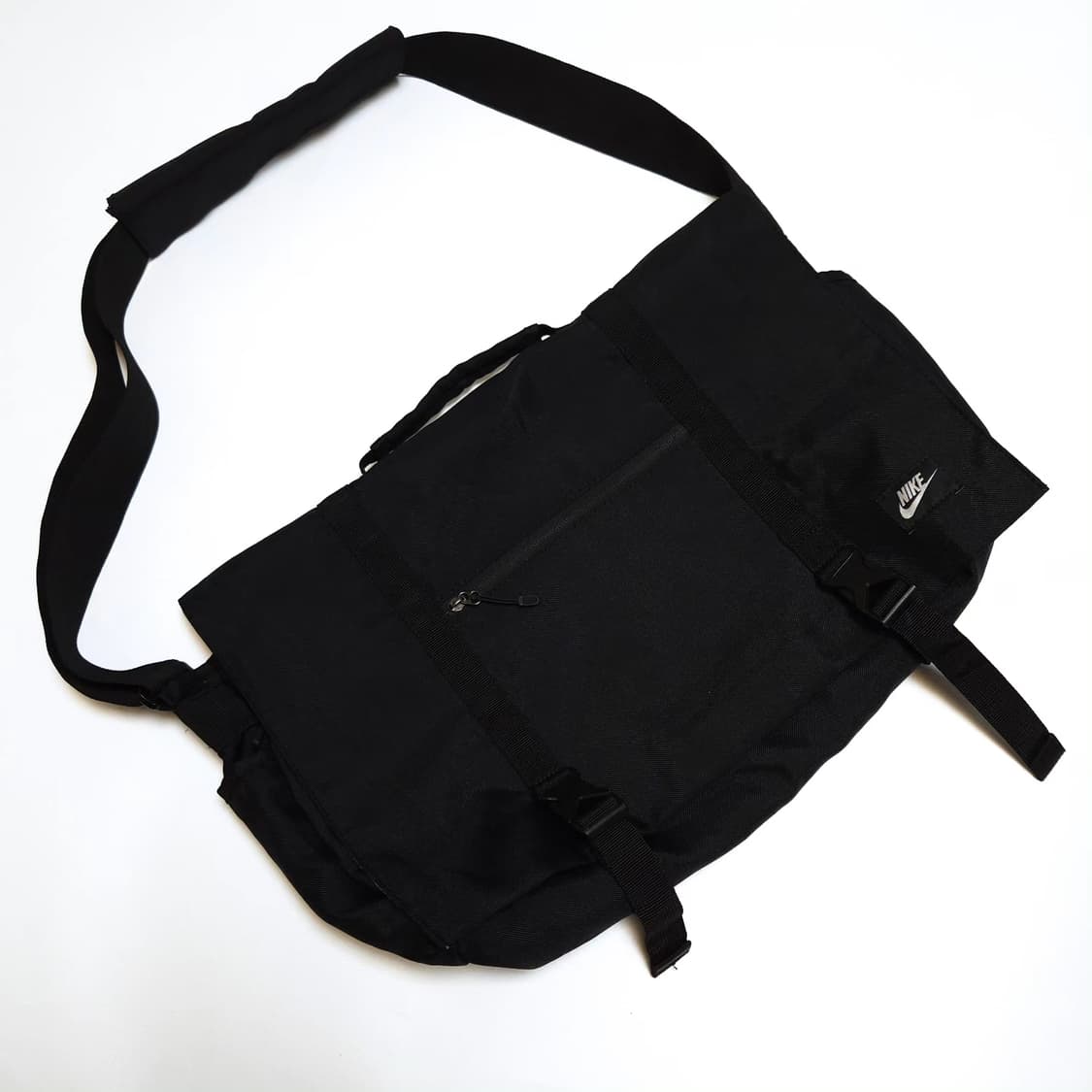 나이키 캐스케이드 레인지 메신저백 상품이미지2
