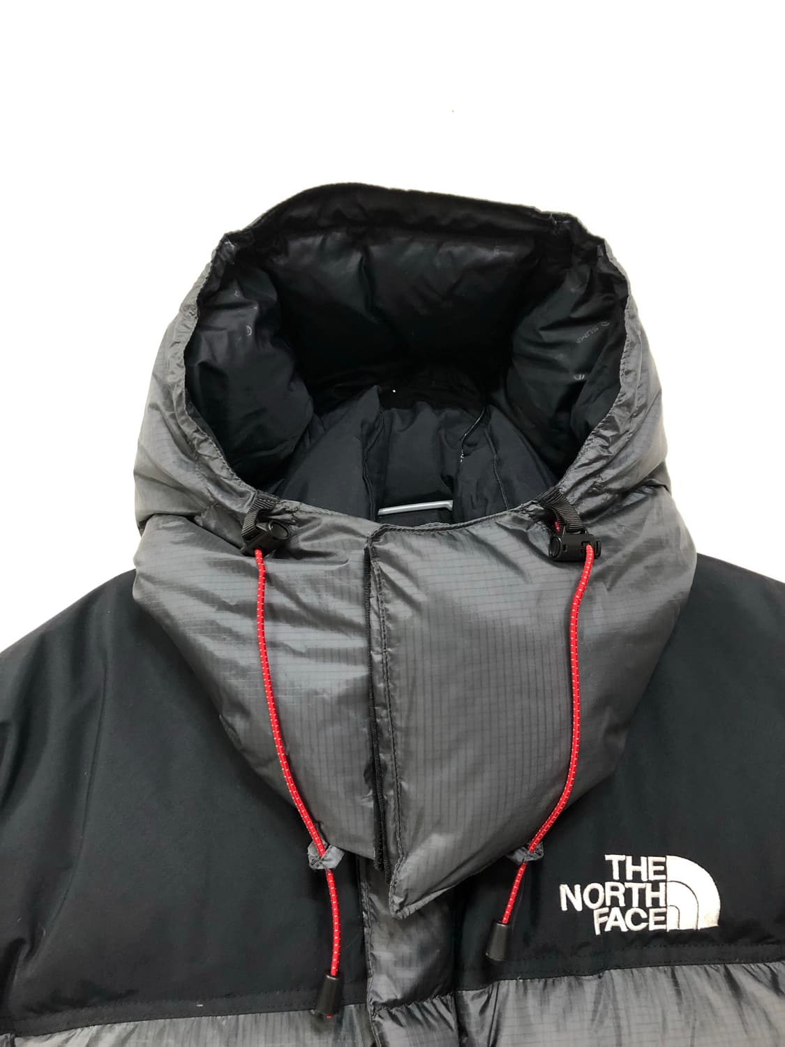 노스페이스 눕시 700 써밋 윈드스토퍼 구스다운 숏패딩 95 _ 차콜 상품이미지6