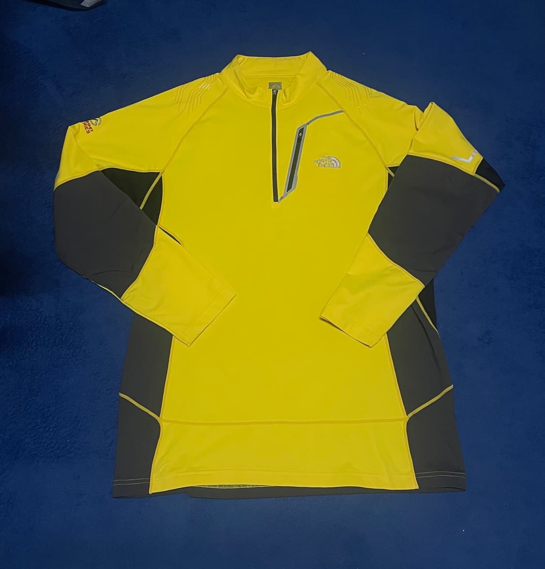 노스페이스 반집업 상품이미지1