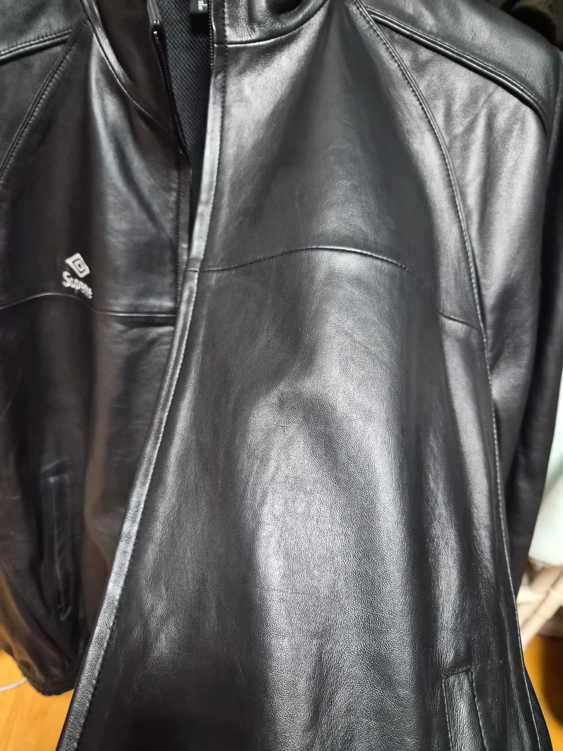 슈프림X엄브로 레더 트랙 자켓 상품이미지5