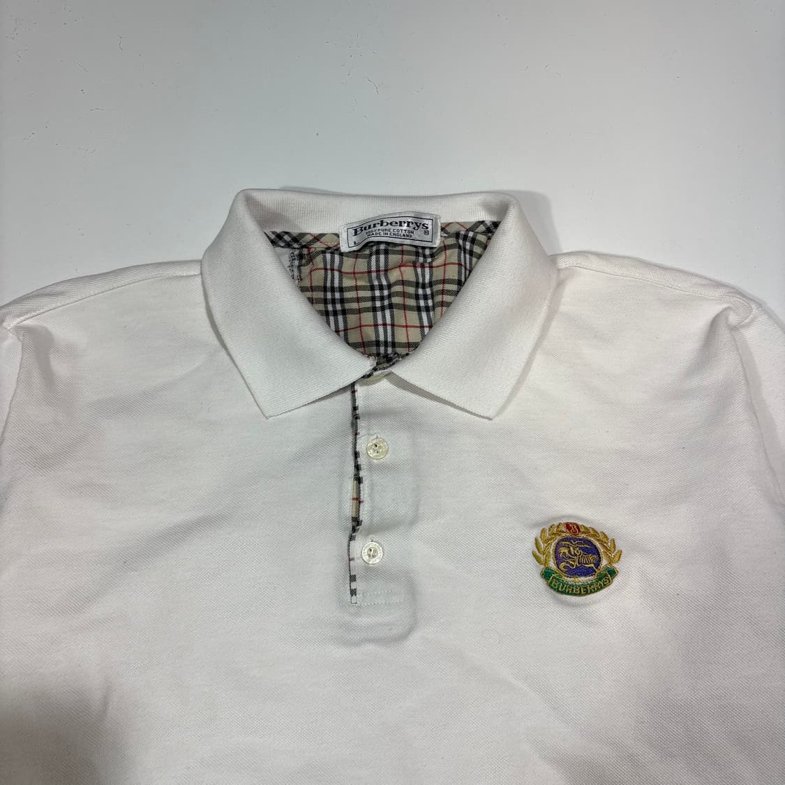 버버리 화이트 롱슬리브 카라티 상품이미지2