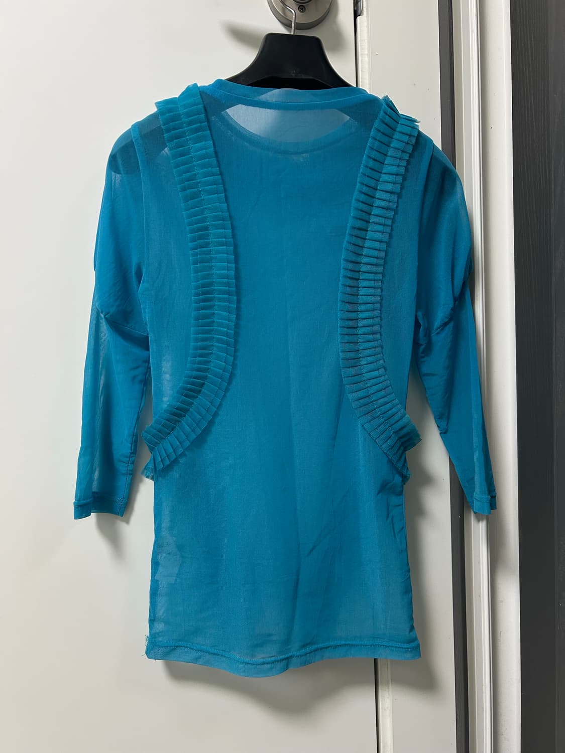 울리카상투스 메쉬 프릴탑 블루 상품이미지3