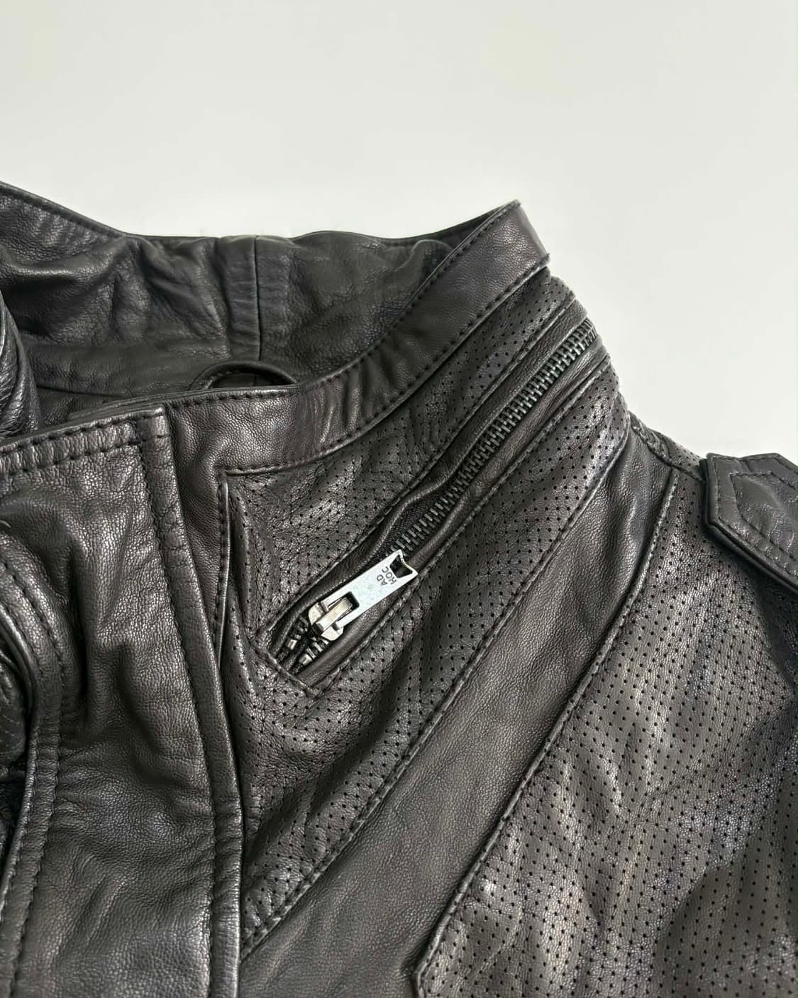 [105] 빈티지 애드호크 하이넥 양가죽 자켓 상품이미지5