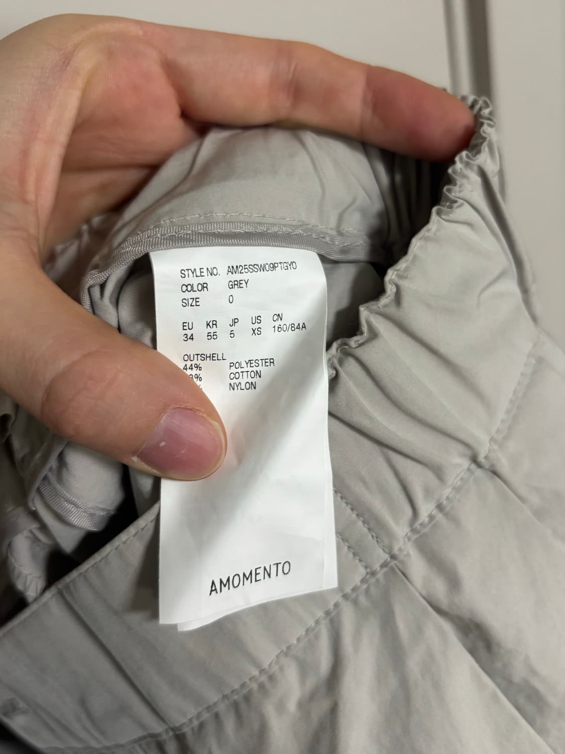 아모멘토 쓰리턱 팬츠 / 구매가 209,000 상품이미지4