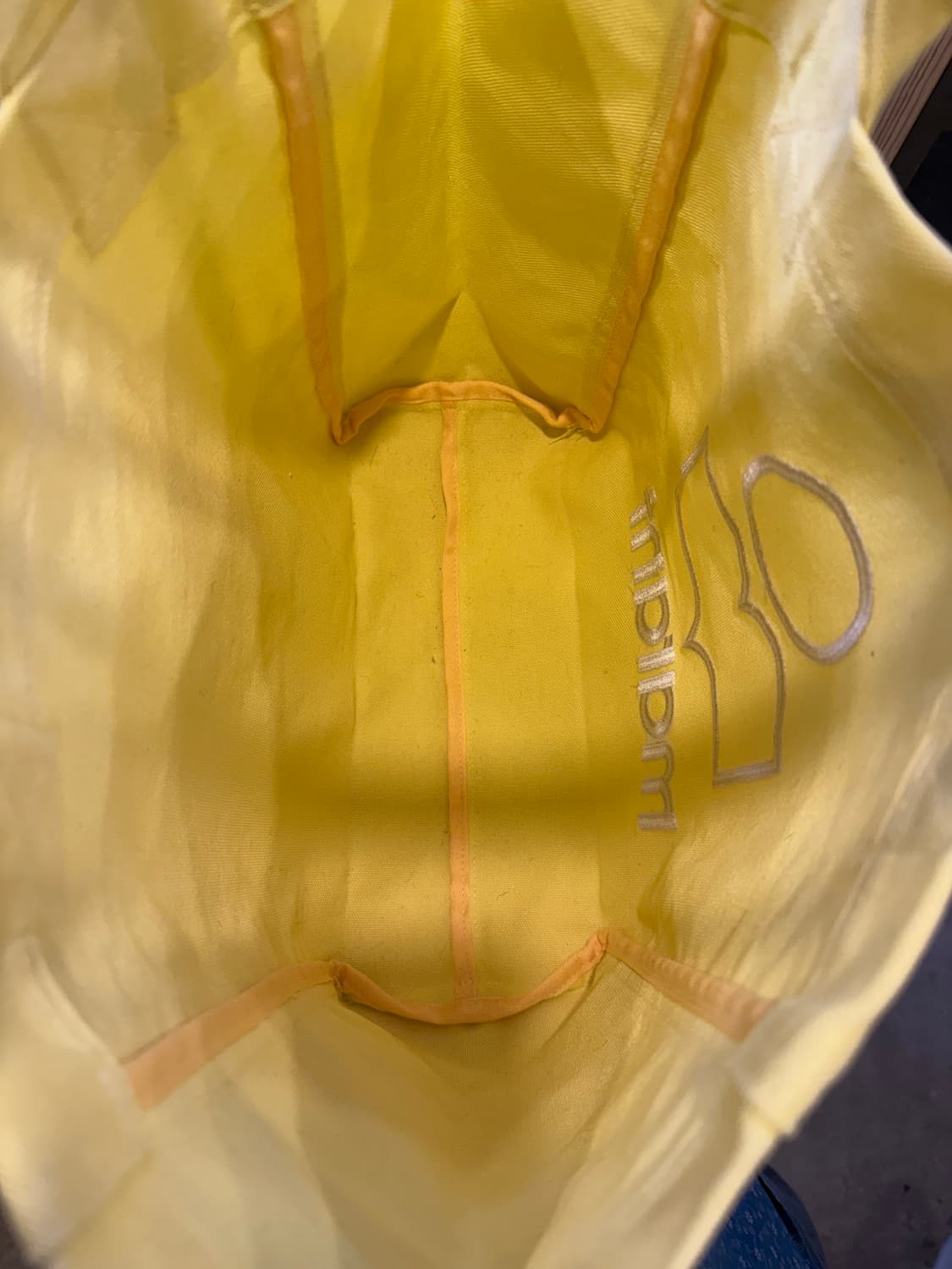 이자벨 마랑 옌키 로고 토트백 라이트 옐로우 상품이미지2