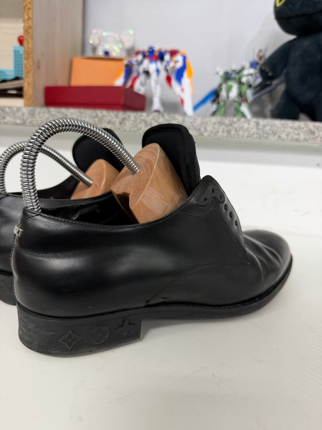 정품) 루이비통 남성 LV로고 구두 7(260) 상품이미지4