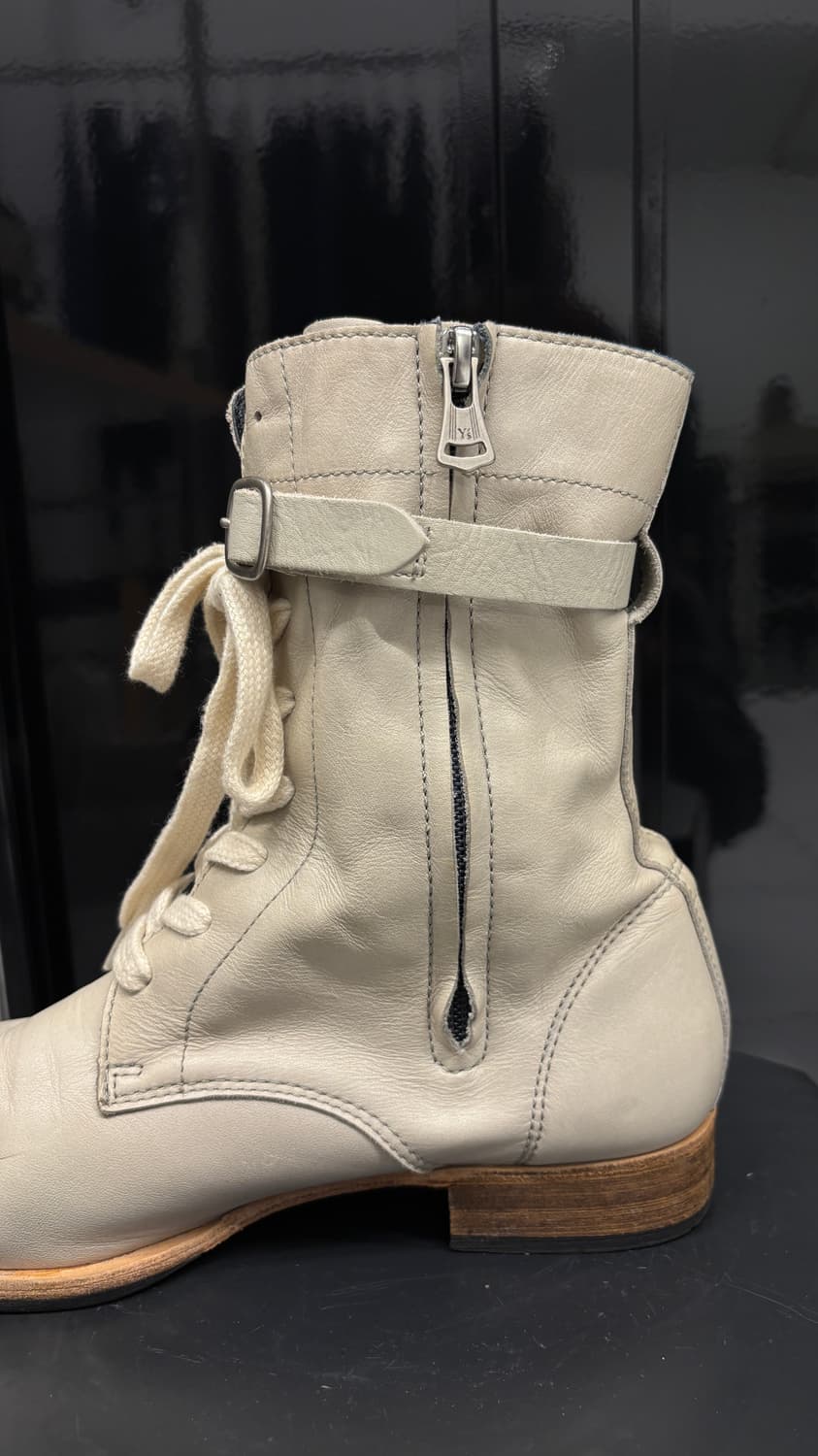 Y’S ivory lace-up strap boots 상품이미지5