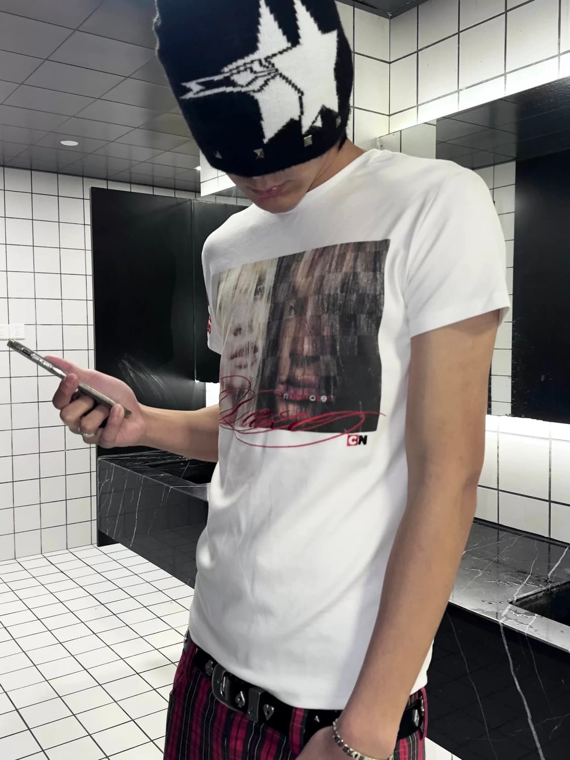 Vintage mood 오피움 스타일 UK 반팔티 상품이미지2