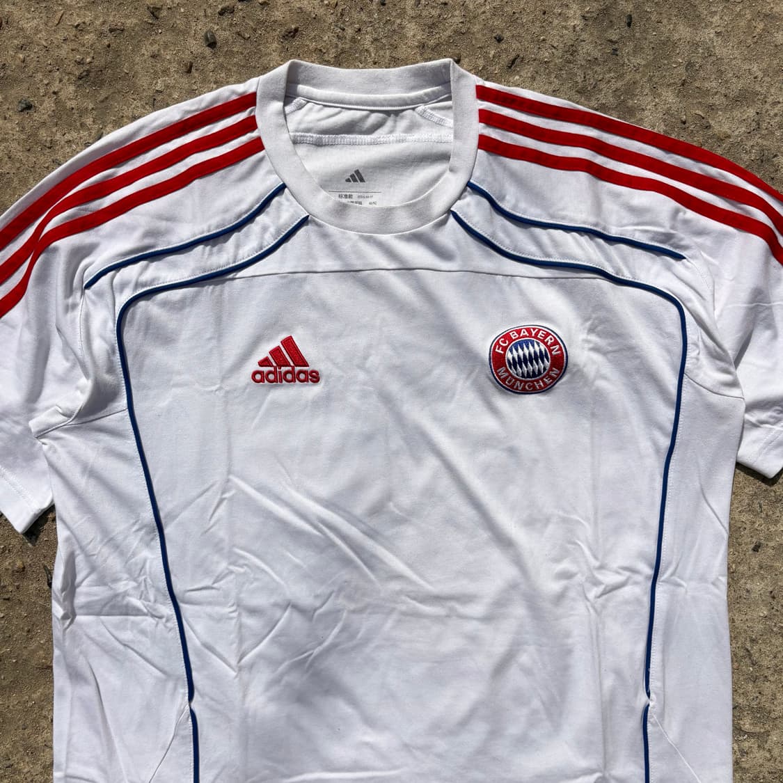 (XL) 아디다스 FC 바이에른 UBP 반팔 티셔츠 상품이미지2