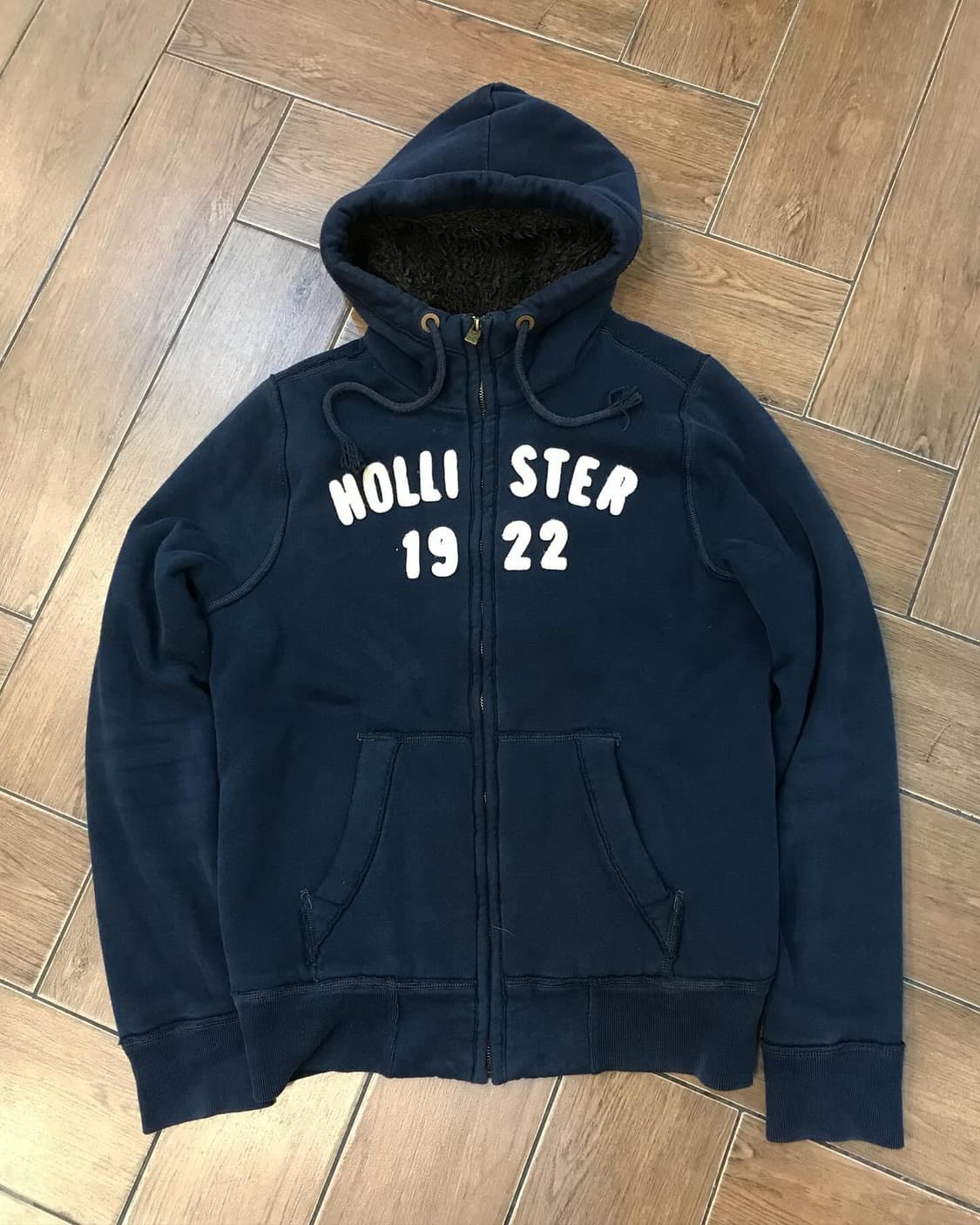 Hollister Sherpa Hood Zip-Up 상품이미지7