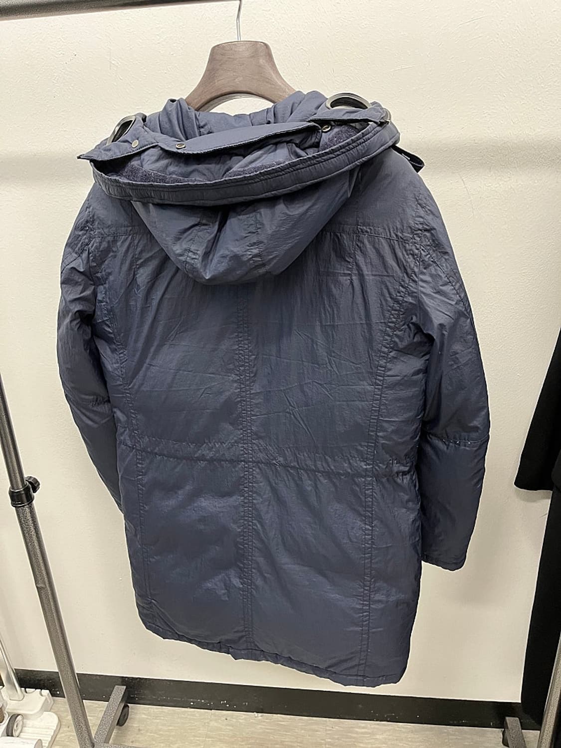 100) CP컴퍼니 고글 나일론 하프다운  상품이미지7