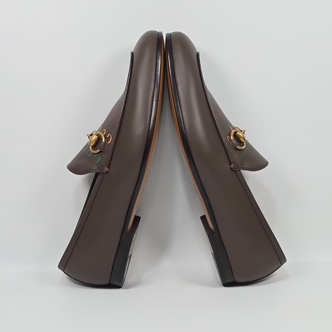 구찌 레더 로고 로퍼 (270)  상품이미지4