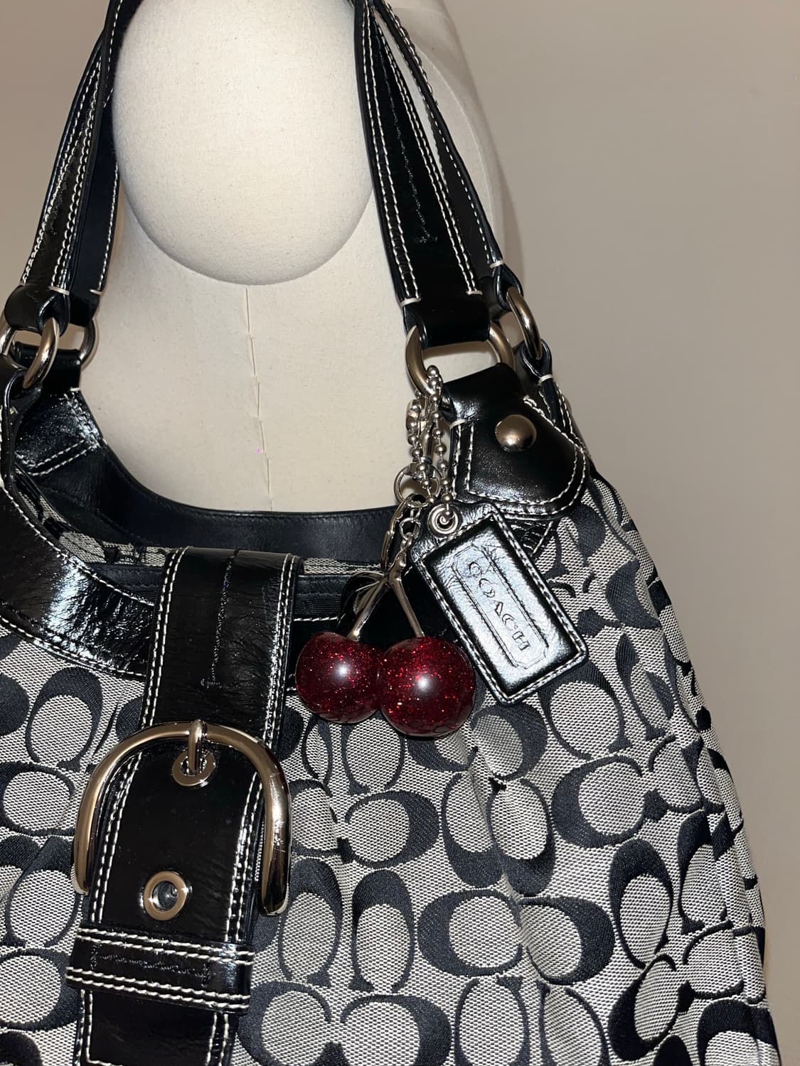 🎉BLACK FRIDAY🎉 Coach b&w bag 상품이미지7